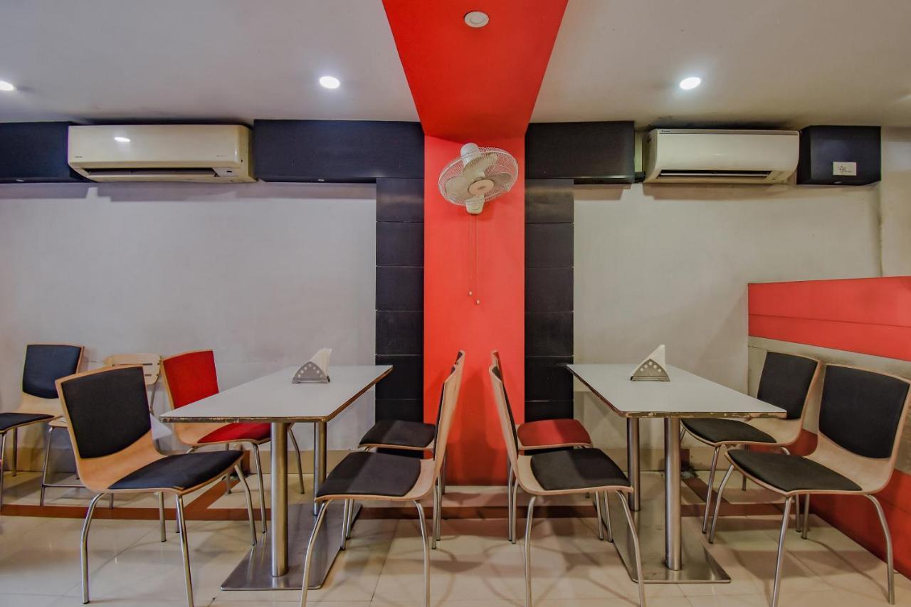 Oyo 1851 Hotel Sefali Deluxe Kolkata Exterior photo