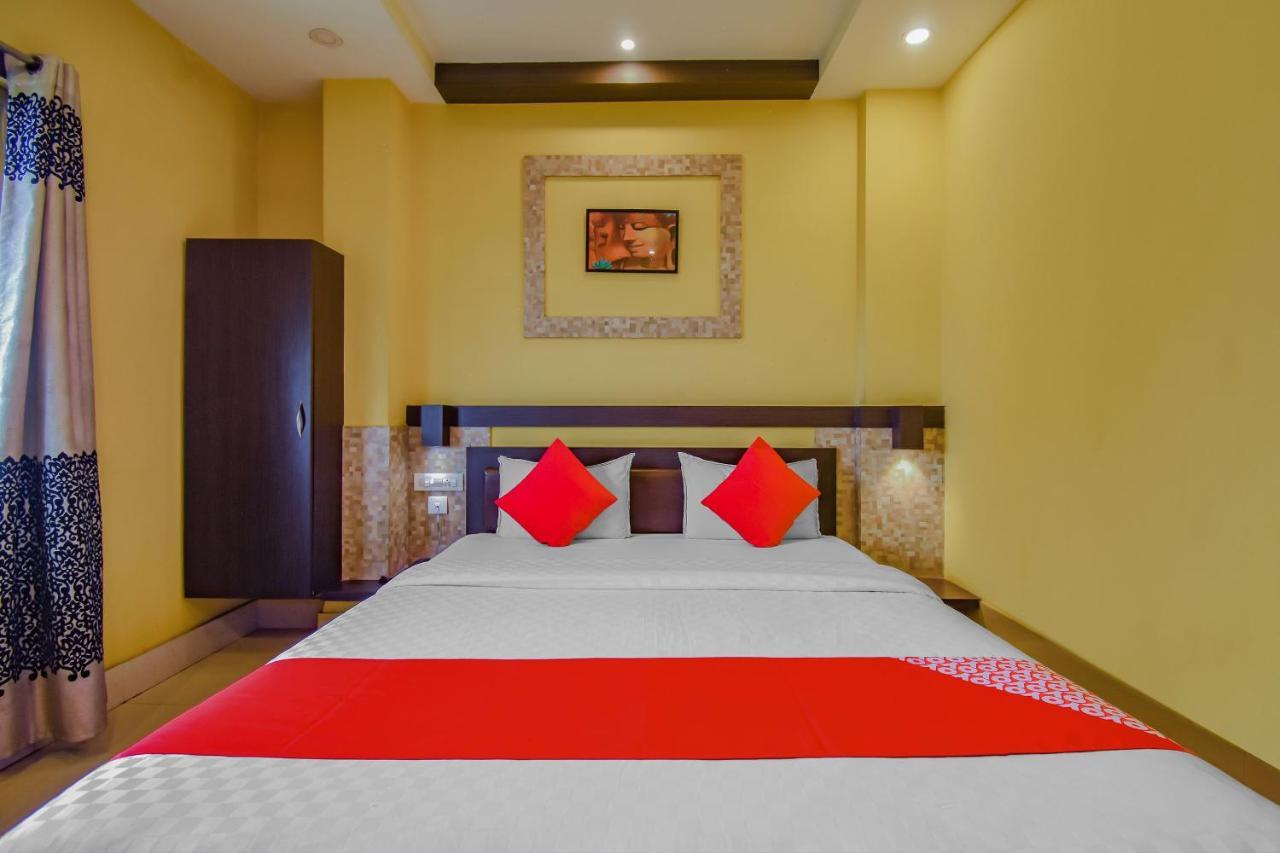 Oyo 1851 Hotel Sefali Deluxe Kolkata Exterior photo